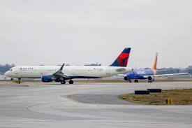 Federal Aviation Administration halts East Coast departures as equipment failure disrupts Mother’s Day travel at Atlanta airport