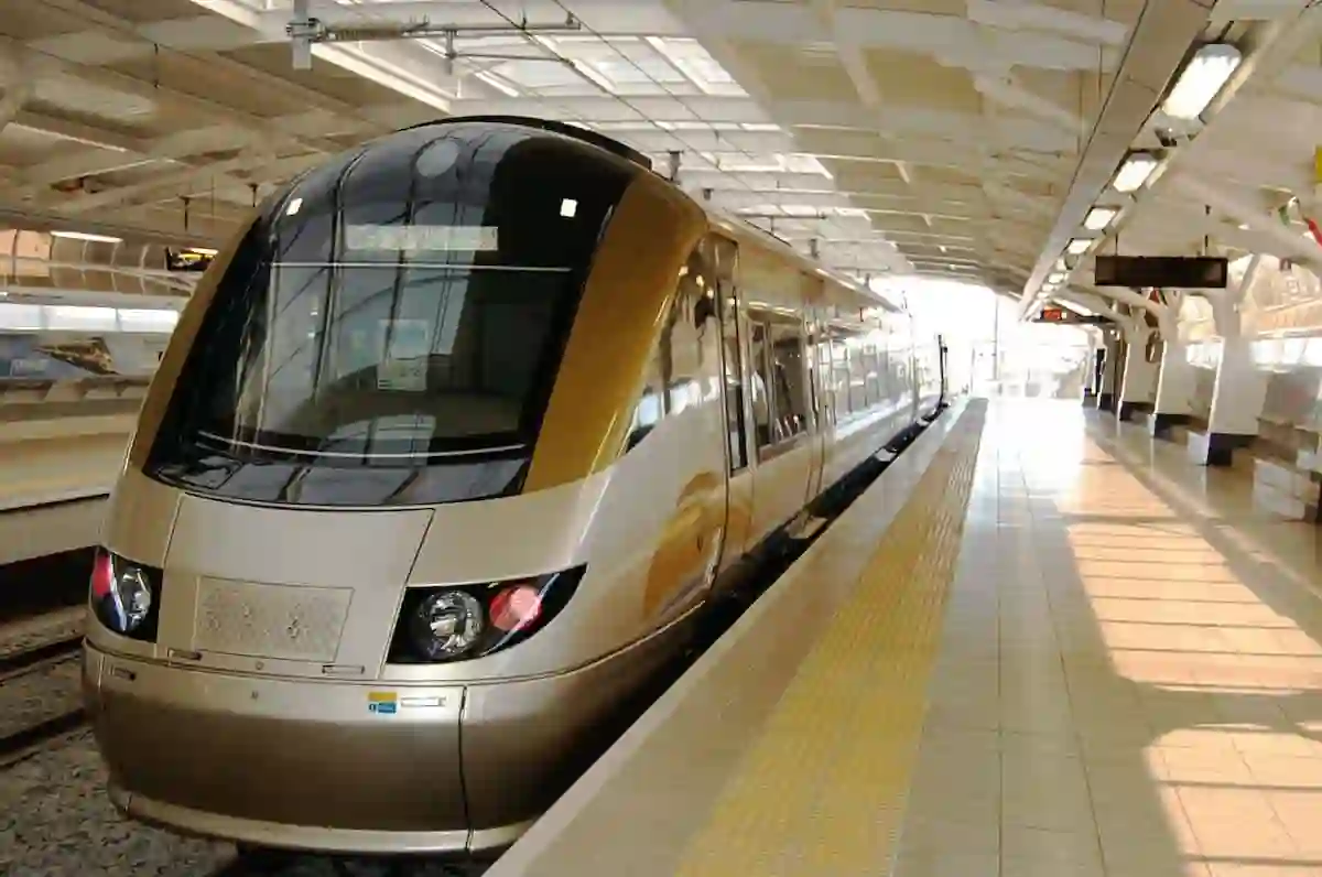 Gautrain launches KlevaMova initiative to cut train fares in half and lower parking fees across Gauteng