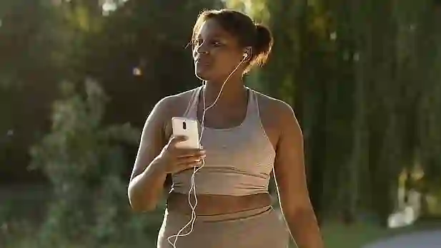 New Research Reveals University of Oxford Study Finds Walking 7,000 Steps Daily Reduces Cancer Risk in the UK