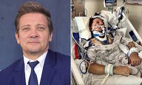 Molly-Mae Hague Reveals She Was Rushed to Hospital in the UK After Experiencing Severe Leg Pain Following Long Flight from Dubai