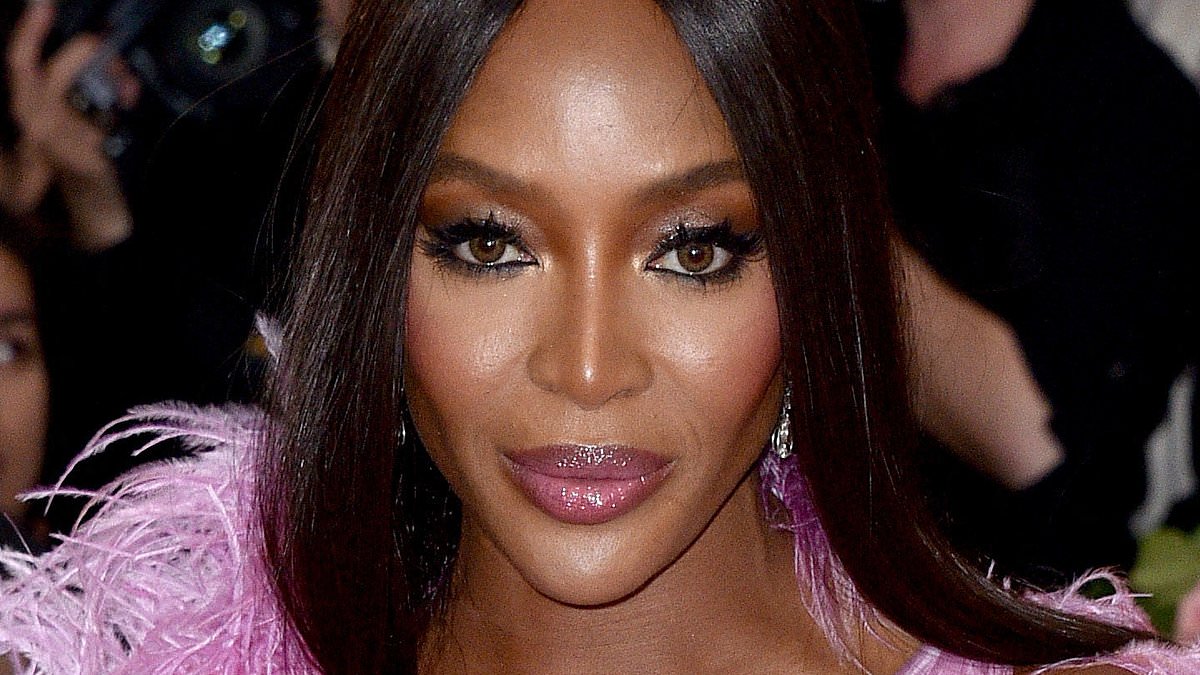 Naomi Campbell chooses to skip this year’s Met Gala in New York after twenty-one appearances and ongoing tension with Anna Wintour