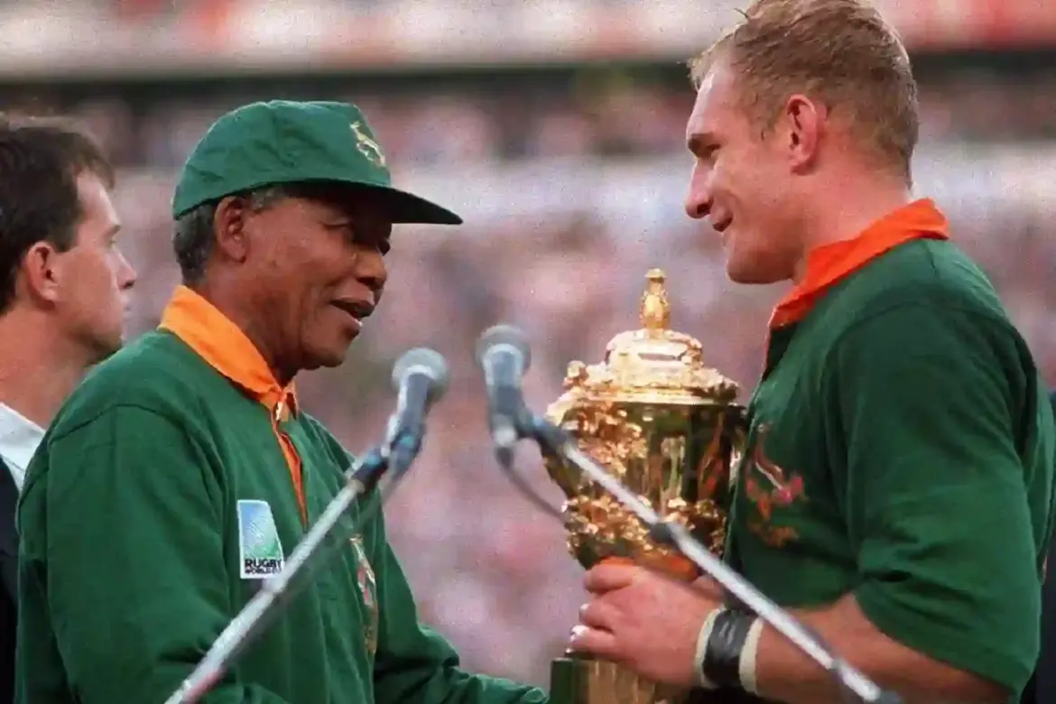 Nelson Mandela wears Springbok jersey and unites a divided South Africa during the historic 1995 Rugby World Cup final in Johannesburg