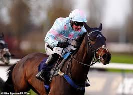 Robin Goodfellow Shares His Expert Betting Tips for Monday’s Races at Catterick, Southwell, Windsor, and Wolverhampton