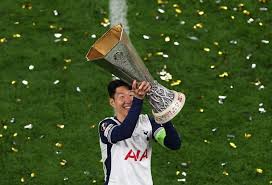 Son Heung-min suffers minor injury during Tottenham’s Europa League trophy celebrations in Seville after long-awaited victory