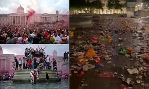 Sunderland Fans Leave Large Amount of Rubbish in Trafalgar Square While Celebrating Ahead of Wembley Play-Off Final in London
