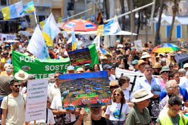 Thousands of Italian Citizens March Through Naples to Protest Rising Rents and Tourism Overload in Historic Neighborhoods