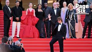 Tom Cruise and Leading Ladies Dazzle Fans