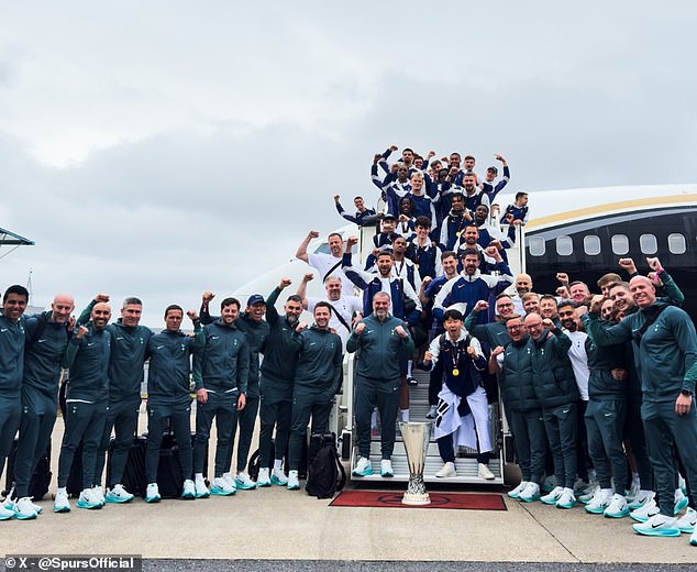 Tottenham Hotspur Celebrates Europa League Victory with Joyful Return to England and Fans in North London