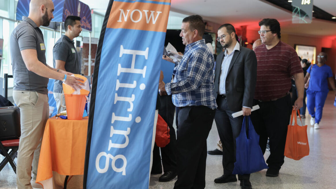 Employers in the United States surprise Wall Street by adding 177000 new jobs in April despite fears over tariffs and federal cuts