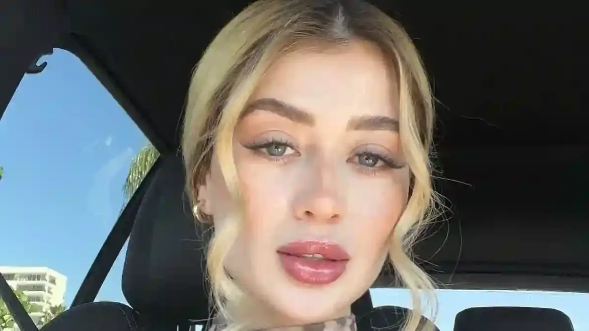 Beauty Influencer Valeria Marquez Faces Fatal Shooting During TikTok Livestream at Her Salon in Jalisco Mexico