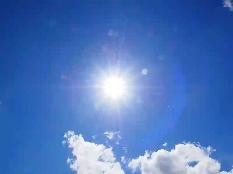 South Africa experiences clear skies and cool temperatures as weather patterns shift across all nine provinces today