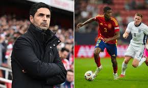 Arsenal push hard to sign Valencia defender Christian