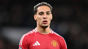 Edwin Van der Sar urges Manchester United to give winger Antony another shot after impressive loan spell in Spain