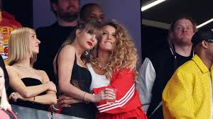 Fans accuse Taylor Swift of erasing Blake Lively from Instagram amid Hollywood legal drama unfolding across Los Angeles
