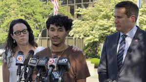 High School Volleyball Player Marcelo Gomes da Silva Faces Arrest and Release on Bond in Massachusetts After ICE Detains Him on Way to Practice