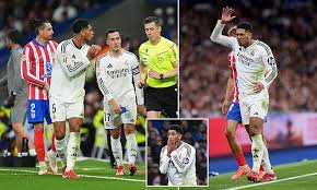 Jude Bellingham Confronts Linesman with Angry Outburst During Real Madrid’s Club World Cup Match in Miami