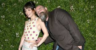Lily Allen steals the spotlight