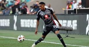 Orlando Pirates Struggle to Recapture Monnapule Saleng’s Star Form from 2022-2023 Season in South African Premier Soccer League