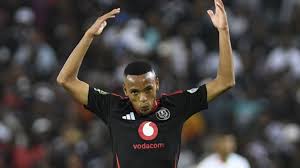 Orlando Pirates demand €1.5 million as Relebohile Mofokeng attracts serious transfer interest from Israeli clubs in Johannesburg