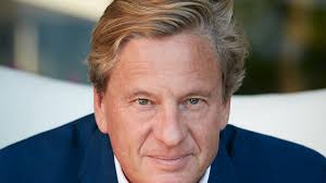 Rob Hersov warns that the ANC government is sabotaging South Africa’s relationship with America by choosing China and Russia over the West
