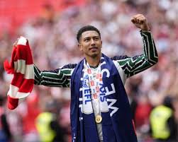 Borussia Dortmund agrees to pay Sunderland a record fee to sign Jobe Bellingham as he follows his brother’s footsteps in Germany