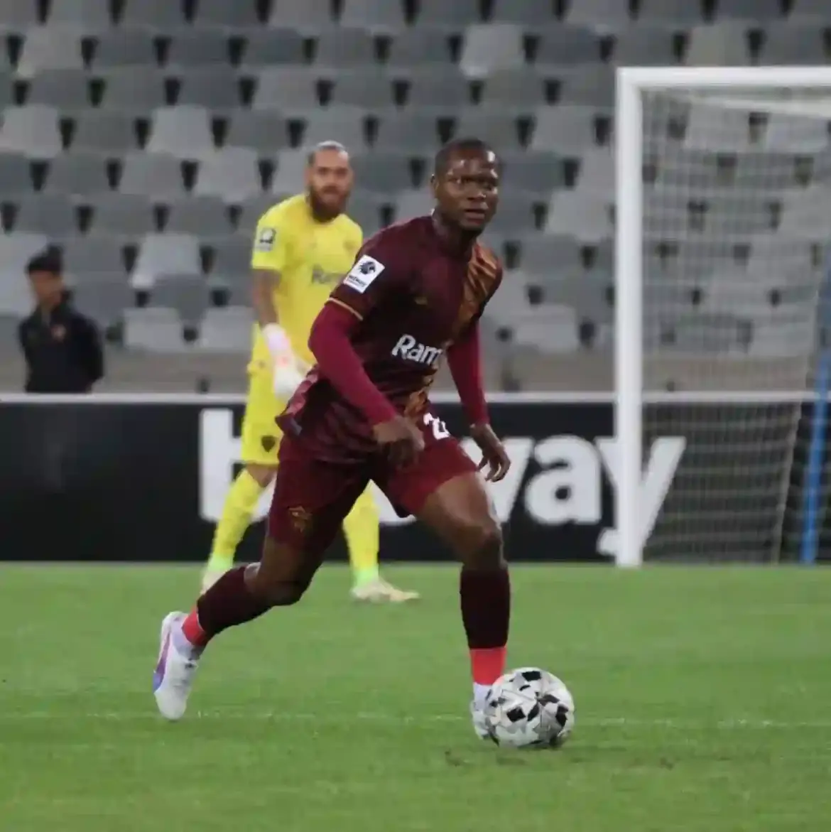 Thabo Moloisane acknowledges growing interest from Chiefs and Pirates while holding firm on loyalty to Stellenbosch in Cape Winelands