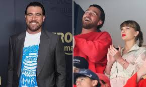 Travis Kelce receives prestigious leadership award in Cleveland for dedicating a decade to empowering youth through his charity foundation