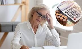 UK Retirees Could Be Losing Over Four Hundred Pounds a Year by Failing to Compare Annuity Deals from Different Providers