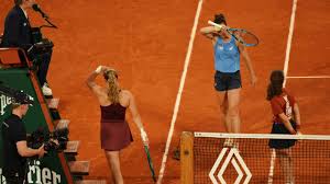 Wildcard Lois Boisson shocks Russian teen Mirra Andreeva in intense French Open quarter-final match in Paris