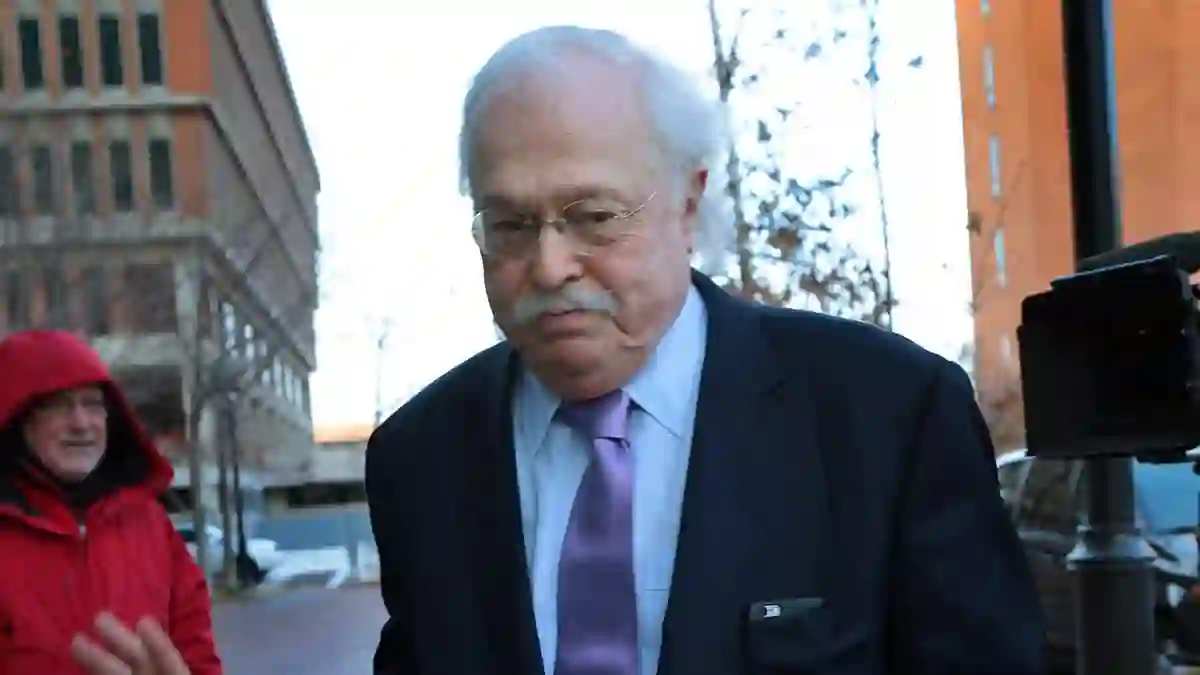 Forensic Pathologist Dr Michael Baden Challenges Official Findings on Jeffrey Epstein’s Death in Manhattan Jail