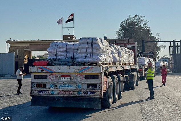 Trucks carrying humanitarian aids