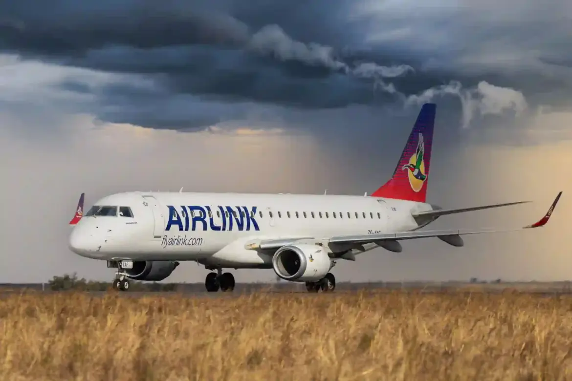 South African airline Airlink suspends ticket sales after failing to access blocked revenues in Mozambique