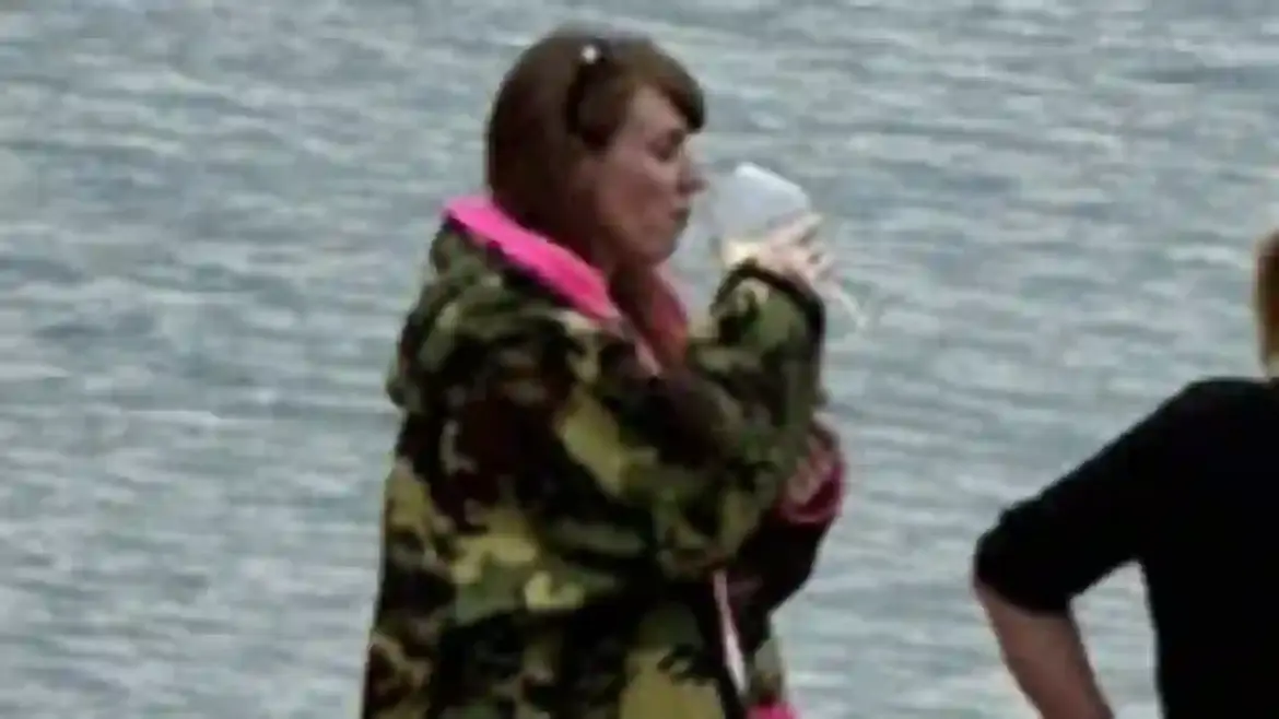 Angela Rayner Faces Backlash for Buying Luxury Seaside Apartment in Hove Amid Housing Crisis Warnings