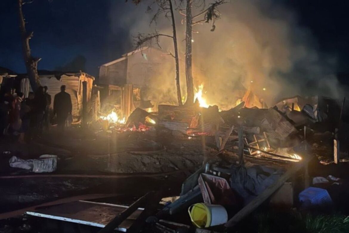 Devastating fire destroys multiple shacks and displaces families in Westlake informal settlement in Cape Town