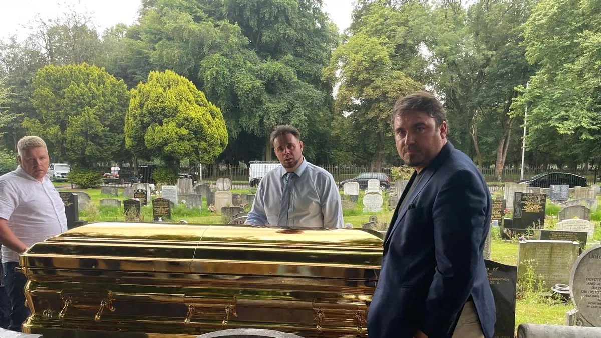 Frank Thompson buried in a gold coffin during lavish farewell