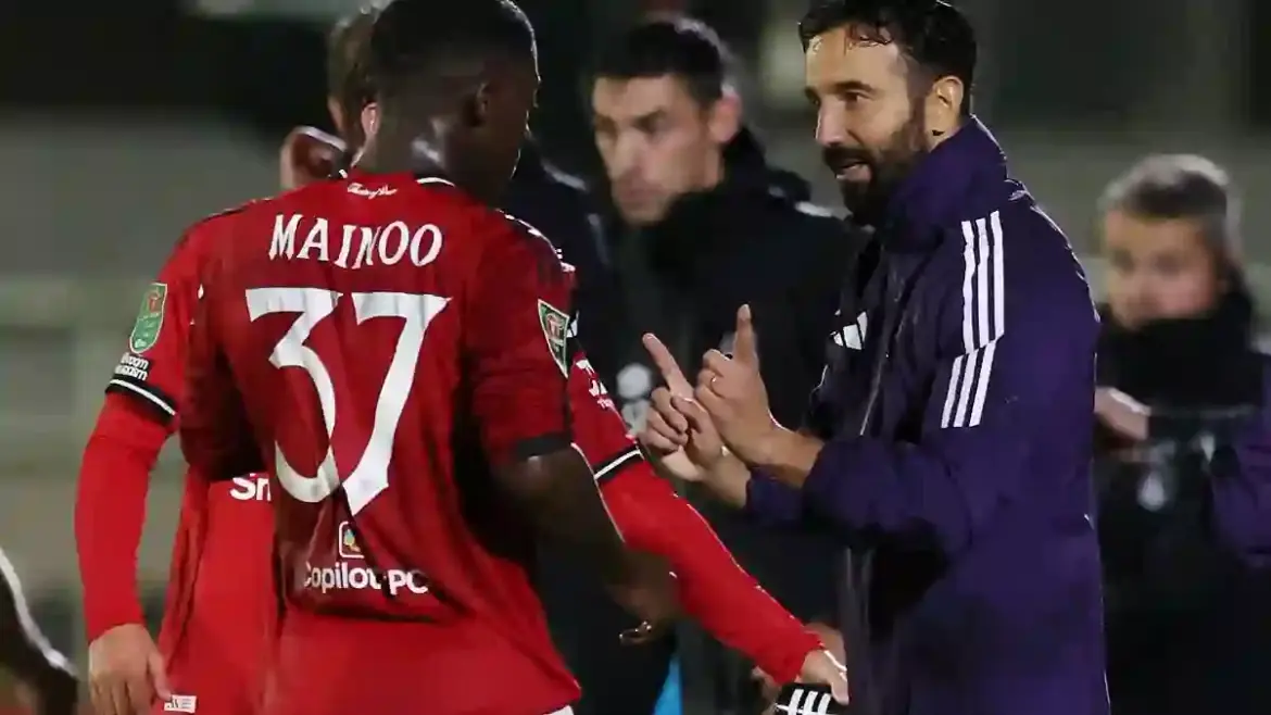 Kobbie Mainoo Considers Temporary Move Away from Manchester United to Reignite His Professional Development