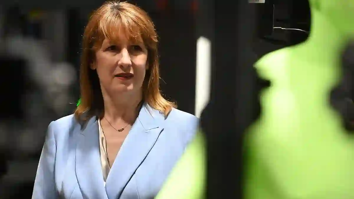 Labour government pushes Britain’s national debt up by £186 billion in just one year as figures show soaring burden across the United Kingdom