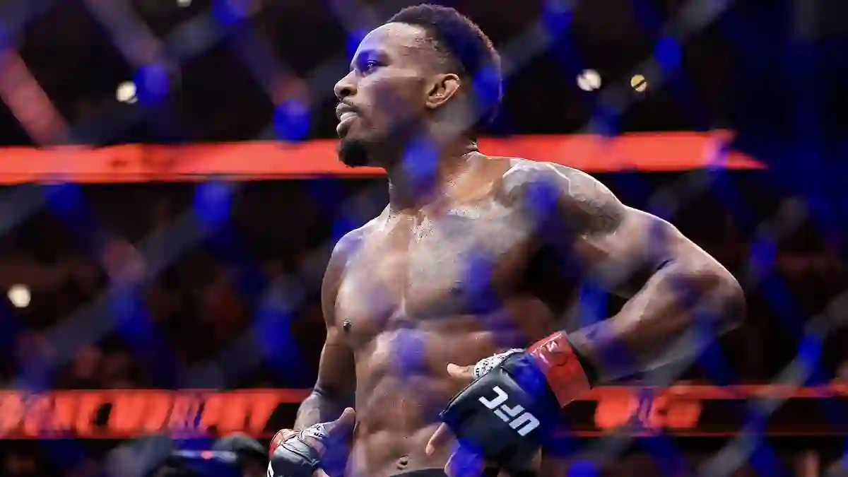 Lerone Murphy Delivers Spinning Elbow Knockout to Defeat Aaron Pico at UFC 319 in Chicago