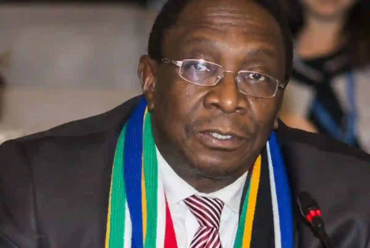 Dunstan Mlambo