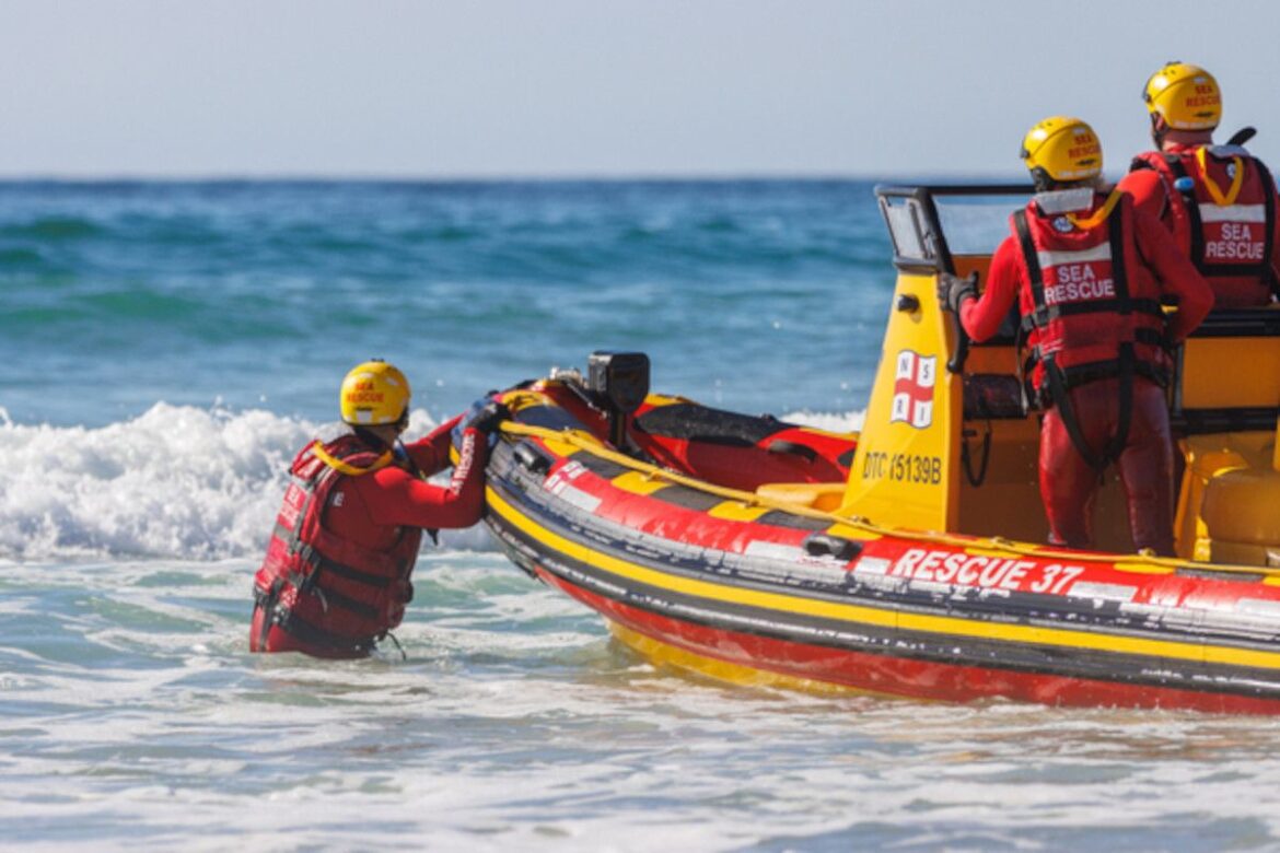 NSRI and Paramedics Attempt Rescue After East London Man Goes Missing During Free Diving in Port Alfred