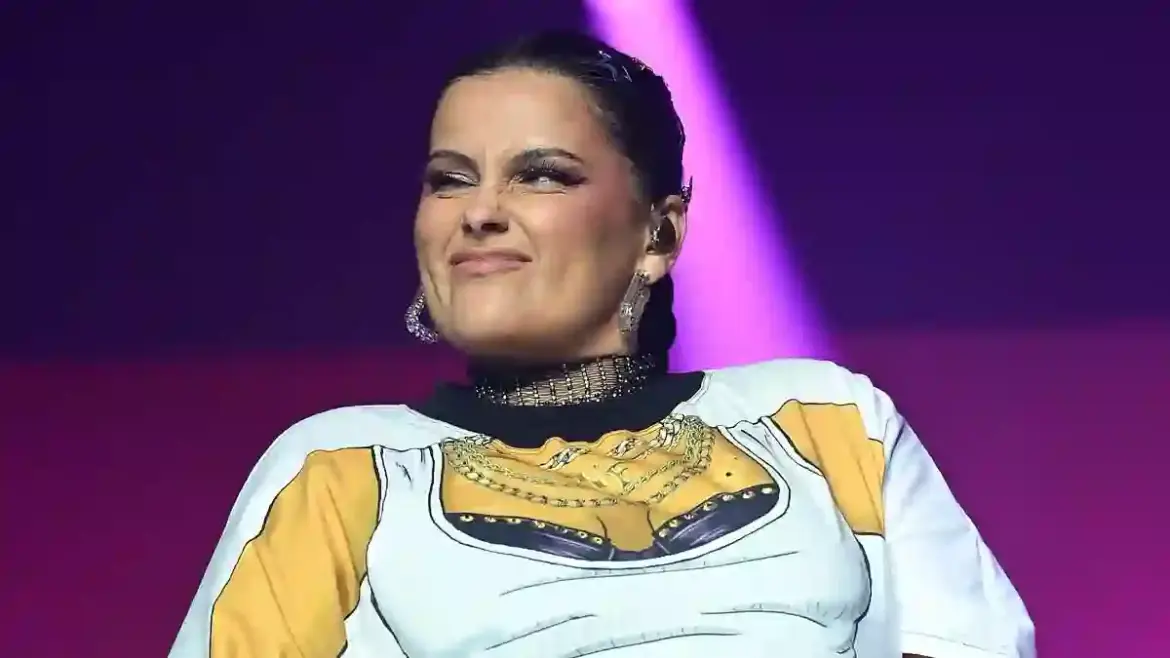 Nelly Furtado Celebrates Body Positivity and Natural Beauty While Headlining Manchester Pride and Playfully Showcasing New Silhouette