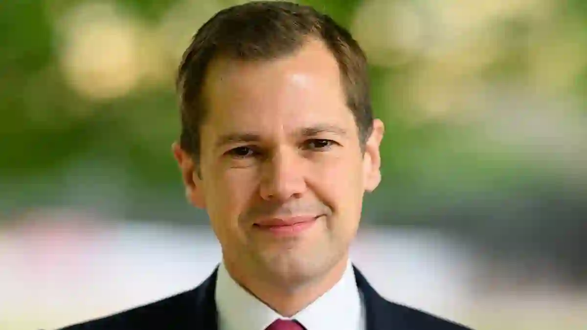 Robert Jenrick