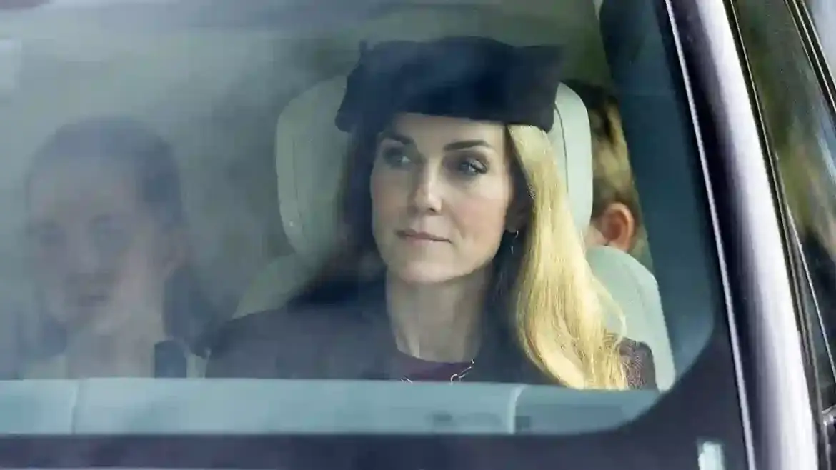 Prince William Drives His Family Including George Charlotte and Louis to Sunday Church Service at Balmoral Crathie Kirk as Royals Enjoy Bank Holiday Weekend