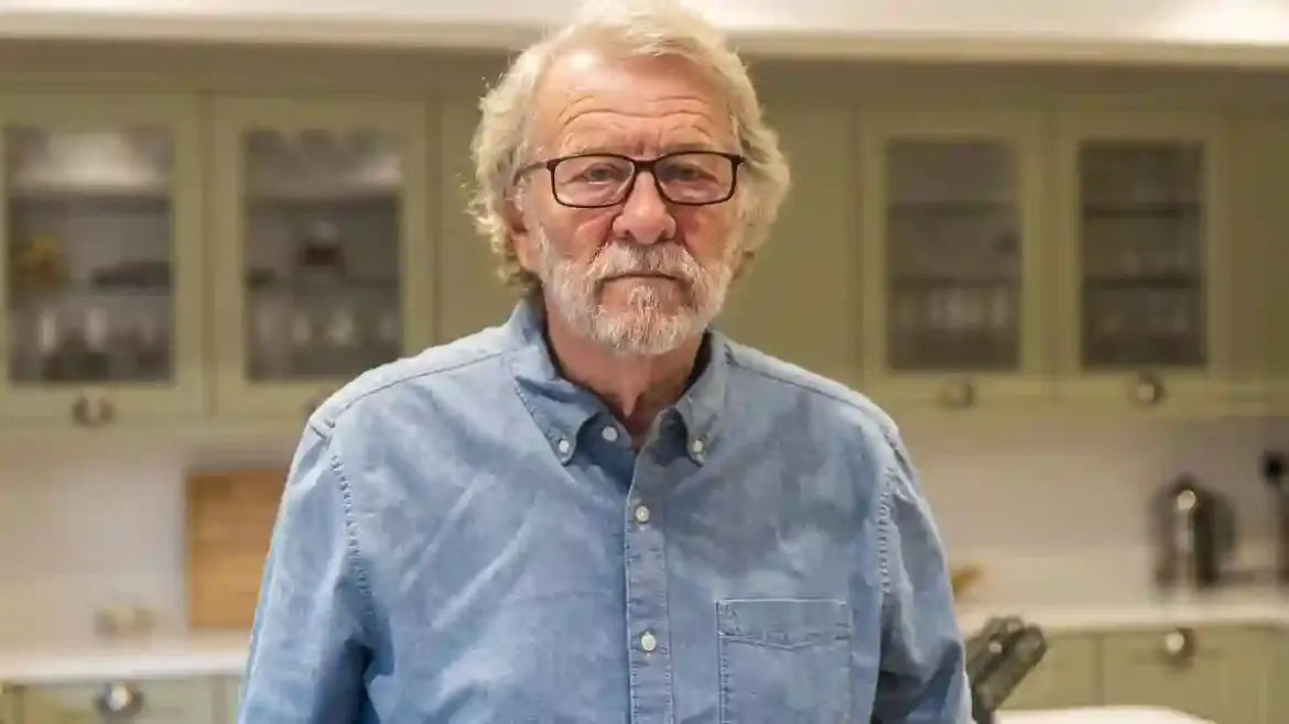 Tycoon John Butterworth Faces Public Backlash Over Plans to Convert Haven Hotel Into Luxury Flats in Sandbanks Following Controversial Migrant Housing at Boscombe Chine Hotel