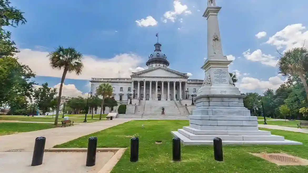 University of South Carolina Campus Goes on Lockdown as Police Respond to Reports of Active Shooter in Thomas Cooper Library in Columbia