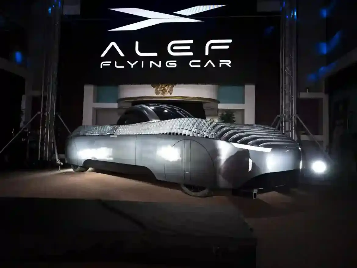 American startup Alef unveils its first flying electric car Model A with road and air capabilities in the United States