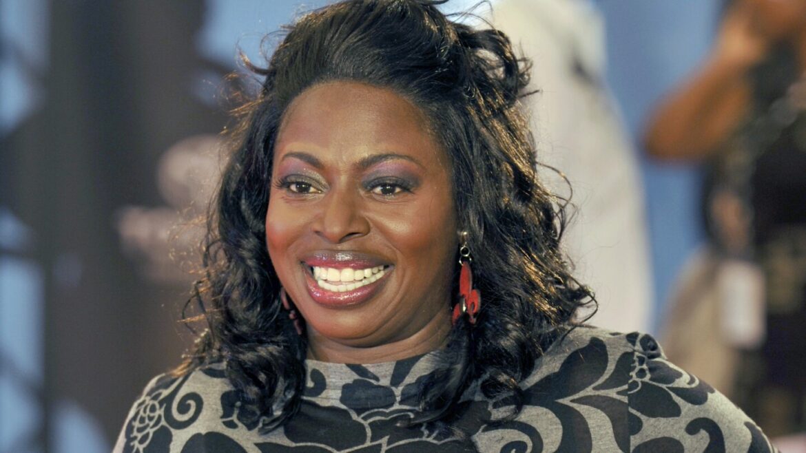 Heartbroken family of singer Angie Stone seek justice as lawsuit claims truck driver caused deadly accident in Alabama