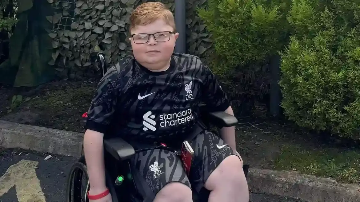 Disabled Teenager Anthony Higgins Is Left Housebound After EasyJet Staff Confiscate Wheelchair Battery on Flight from Paris to Manchester