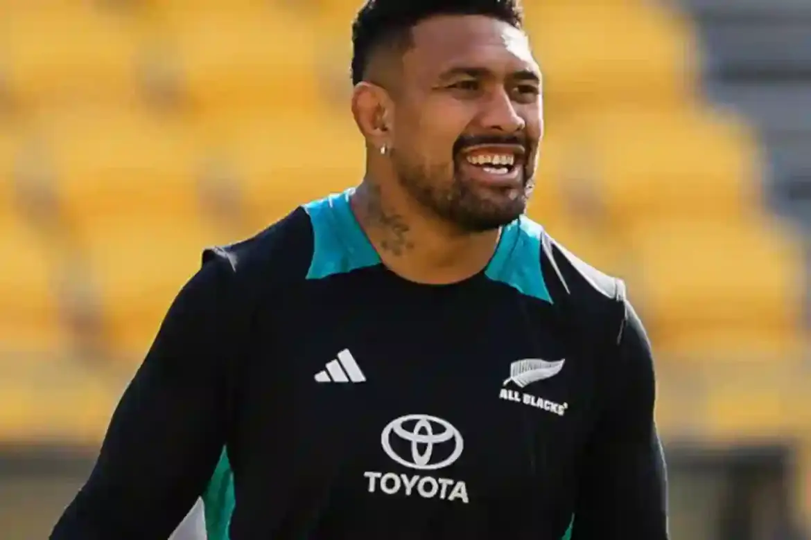 All Blacks Coach Scott Robertson Names Ardie Savea as Captain and Adjusts Lineup Ahead of Rugby Championship Clash with Australia at Eden Park in Auckland