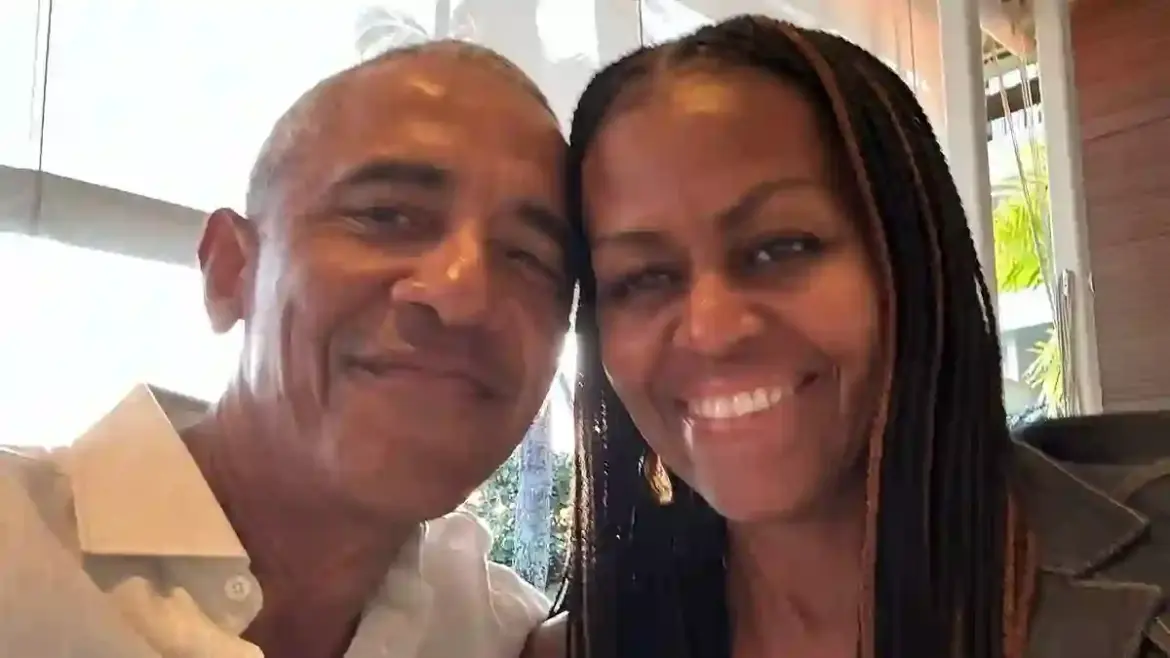 Barack and Michelle Obama put divorce rumors to rest as they enjoy a private getaway aboard Steven Spielberg’s superyacht in Portofino, Italy